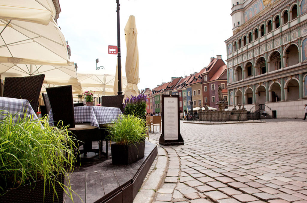 Galeria BulwaR Restauracja Na Starym Rynku W Poznaniu